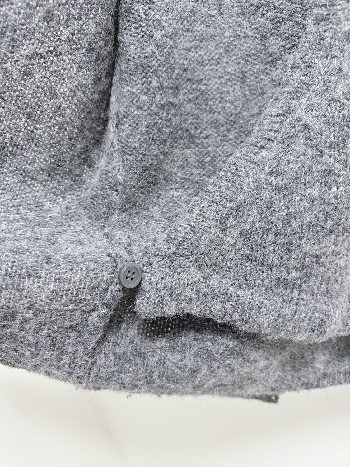 코스 알파카 랩 가디건 상품이미지4