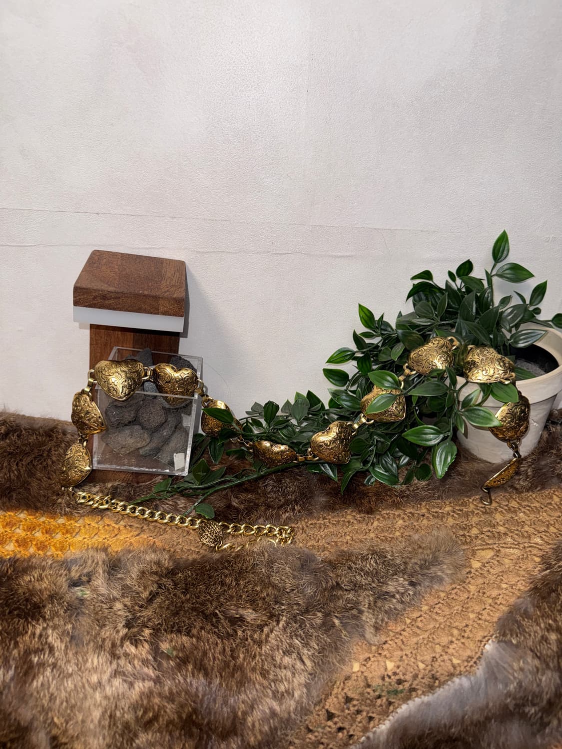 Gold oriental heart charm chain belt 상품이미지1