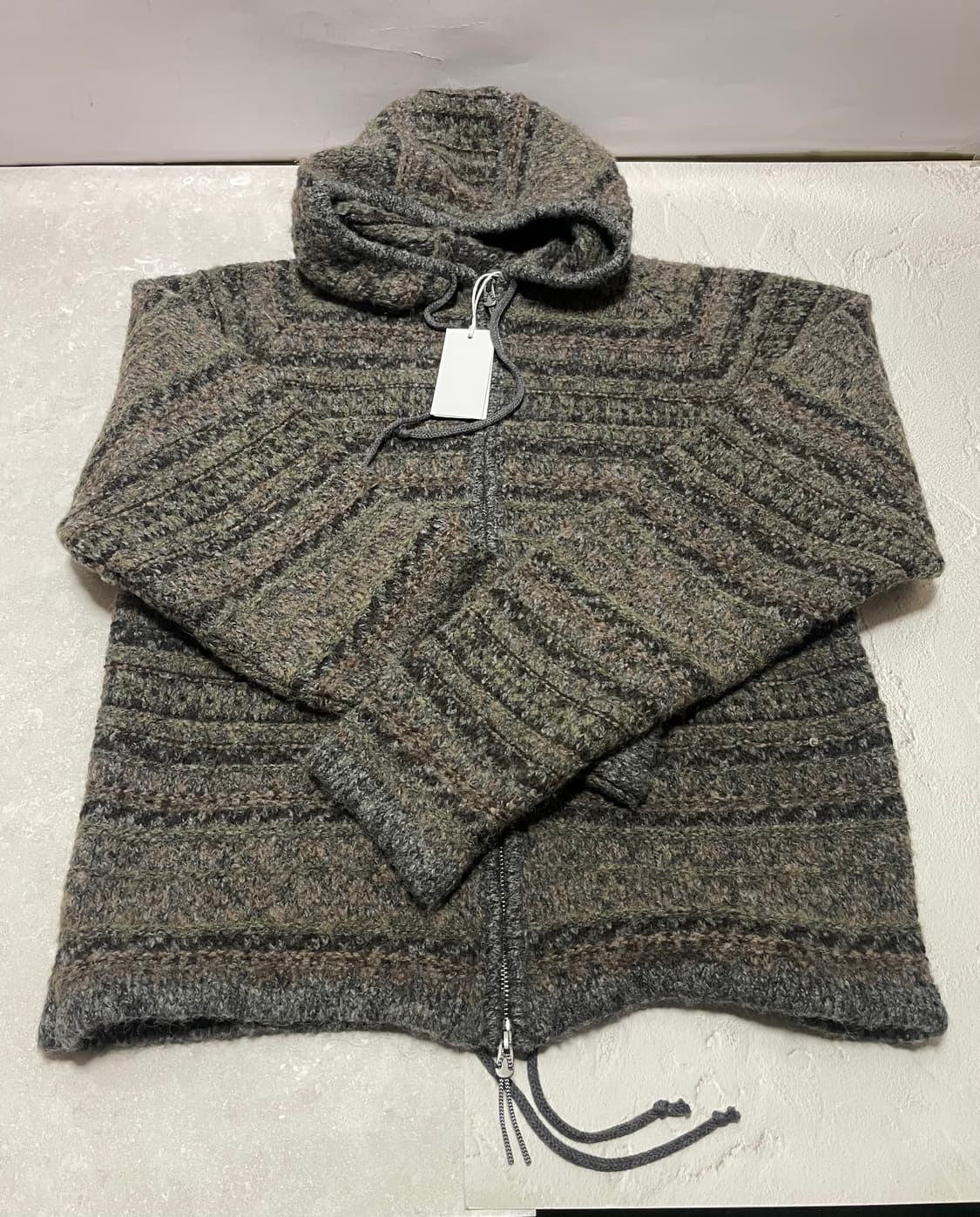 [L] 로아하이킹 fair isle felted 니트 집업 상품이미지1