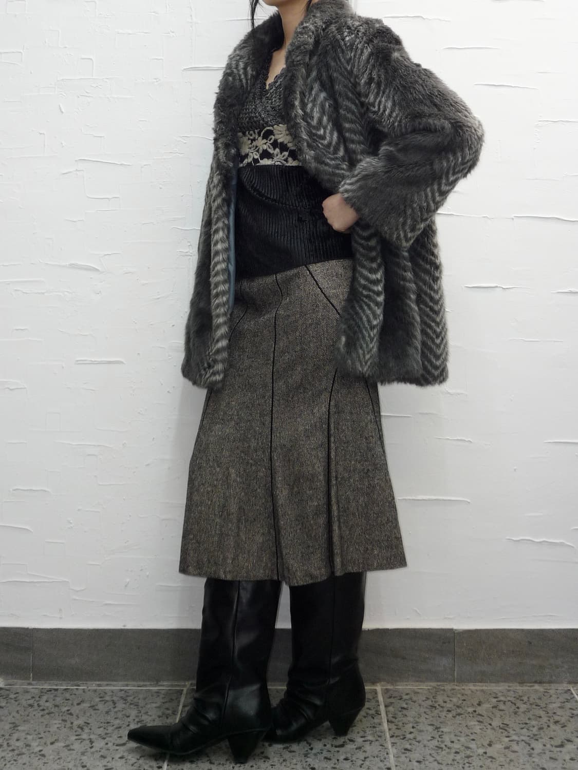 graphite fur jacket 상품이미지2