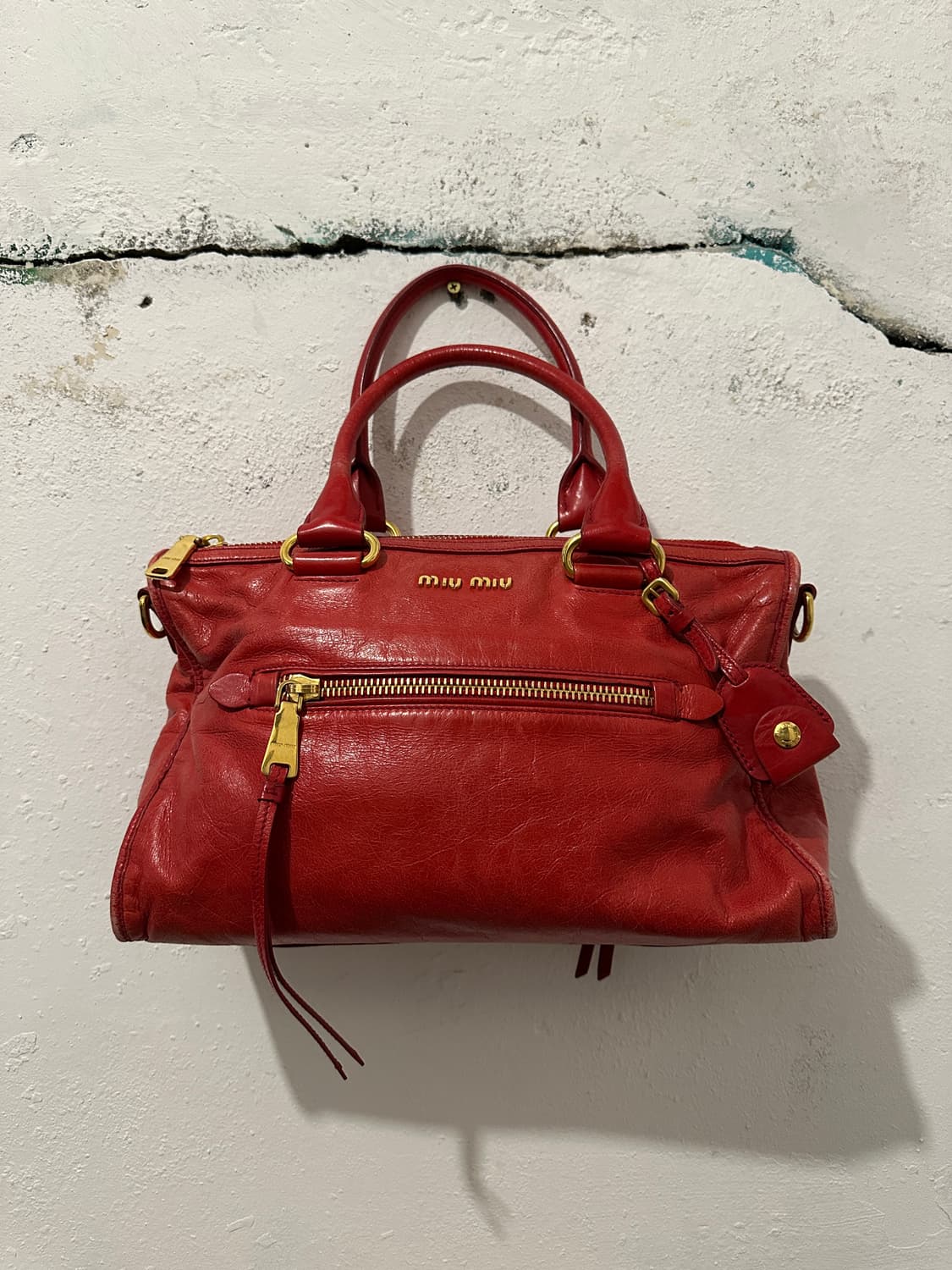 미우미우 비텔로 샤인 모터백 레드 상품이미지1