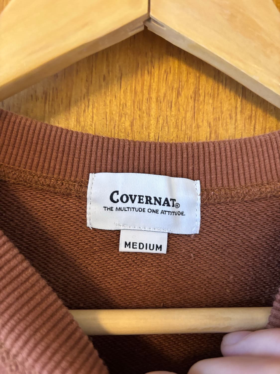 커버낫 C 로고 브라운 맨투맨 상품이미지3