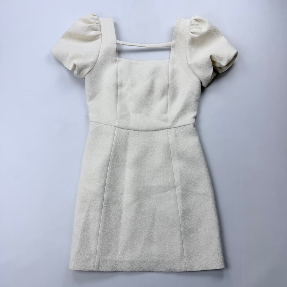 이바나헬싱키 퍼프 슬리브 미니 드레스 상품이미지1