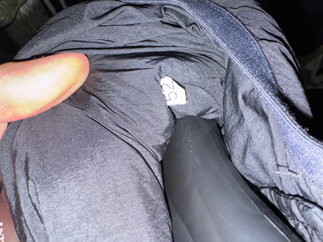 CP컴퍼니 에코크롬 R 패딩 블랙 52사이즈 상품이미지3