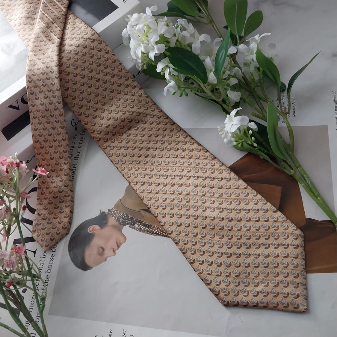 니나리치 실크 브라운 플라워 패턴 넥타이 9.1cm A+등급 K1694
 상품이미지2