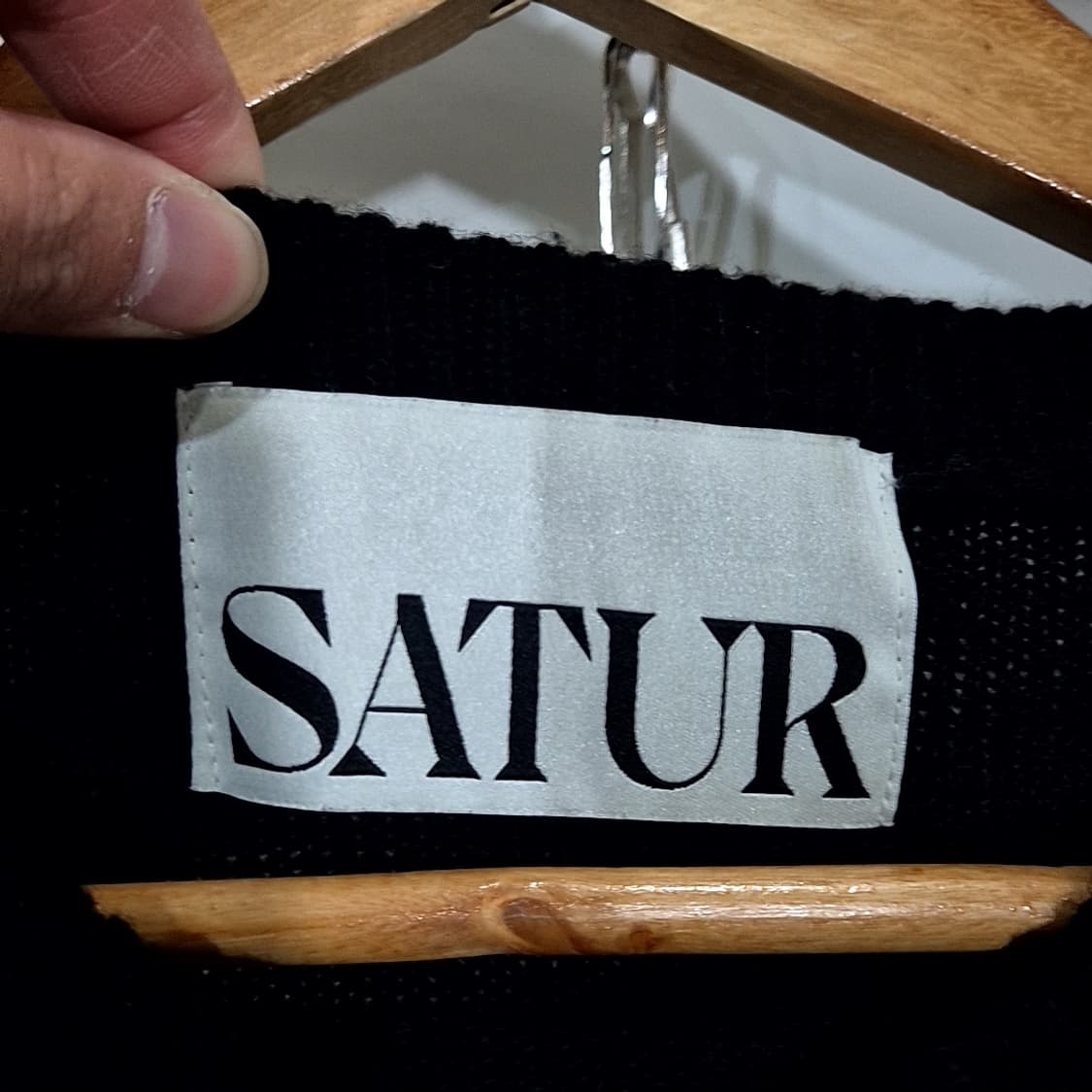 세터 더블린 언발란스 캐시미어 블렌드 니트 상품이미지5