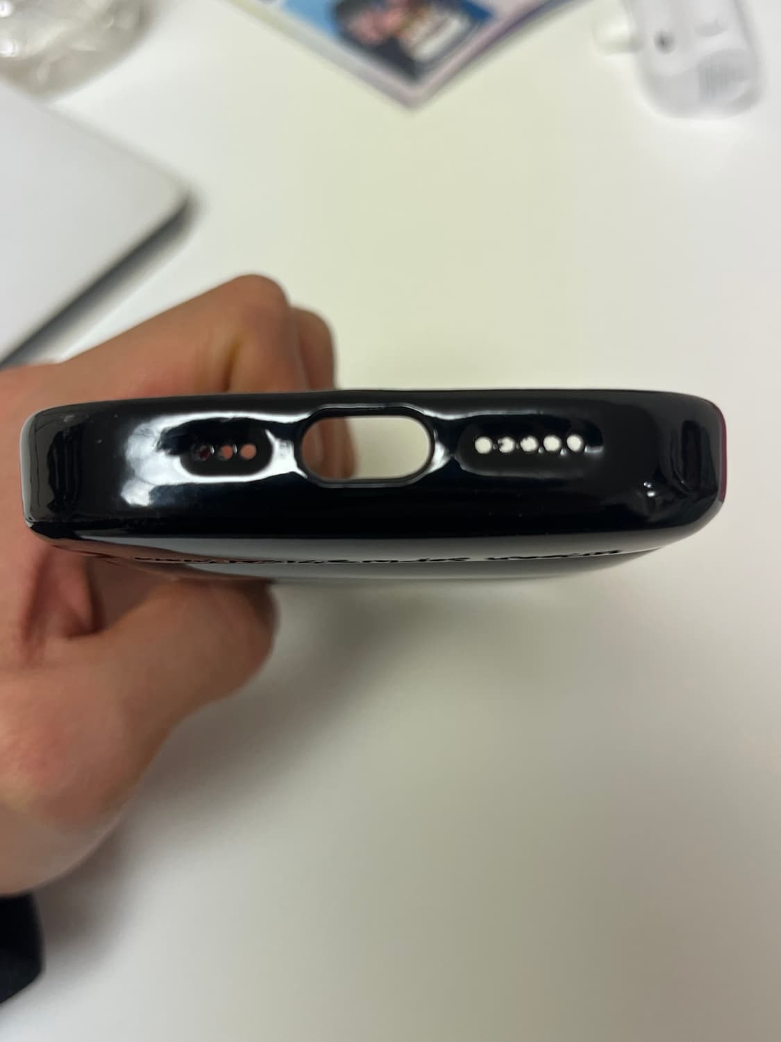 어반소피스티케이션 아이폰 케이스 16pro 상품이미지7