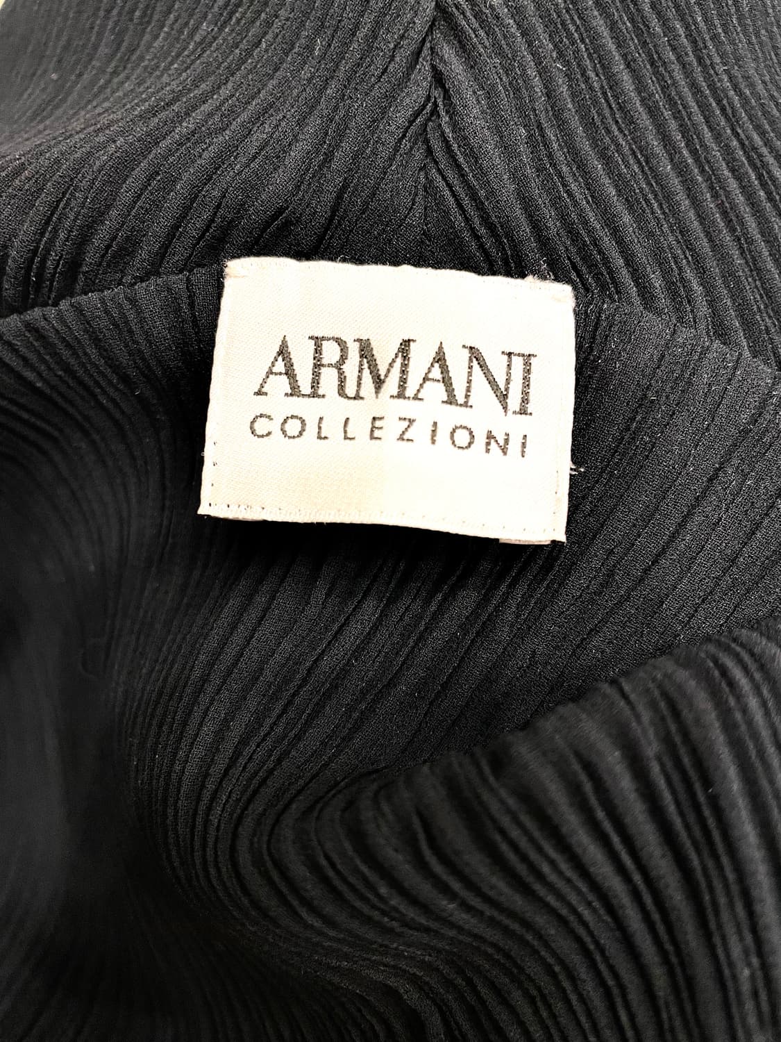 아르마니 꼴레지오니 레이어드 플리츠 가디건 55~66 상품이미지8