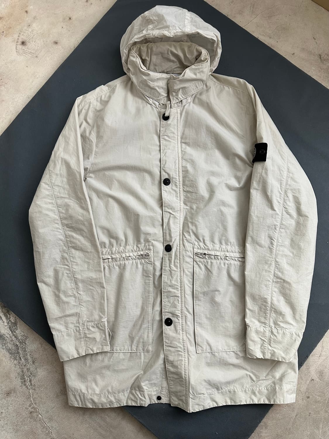 Stone island LIGHT COTTON NYLON TWILL 상품이미지1