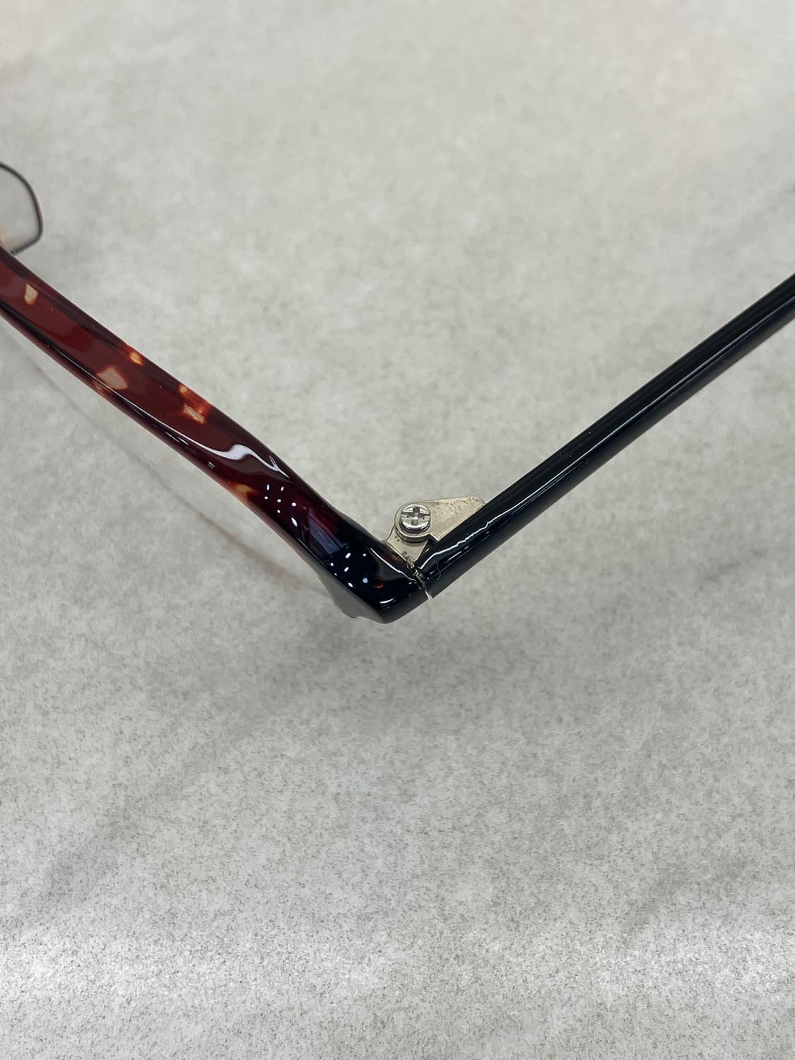 포리오 Forio 브라운 오벌 반무테 안경 상품이미지2