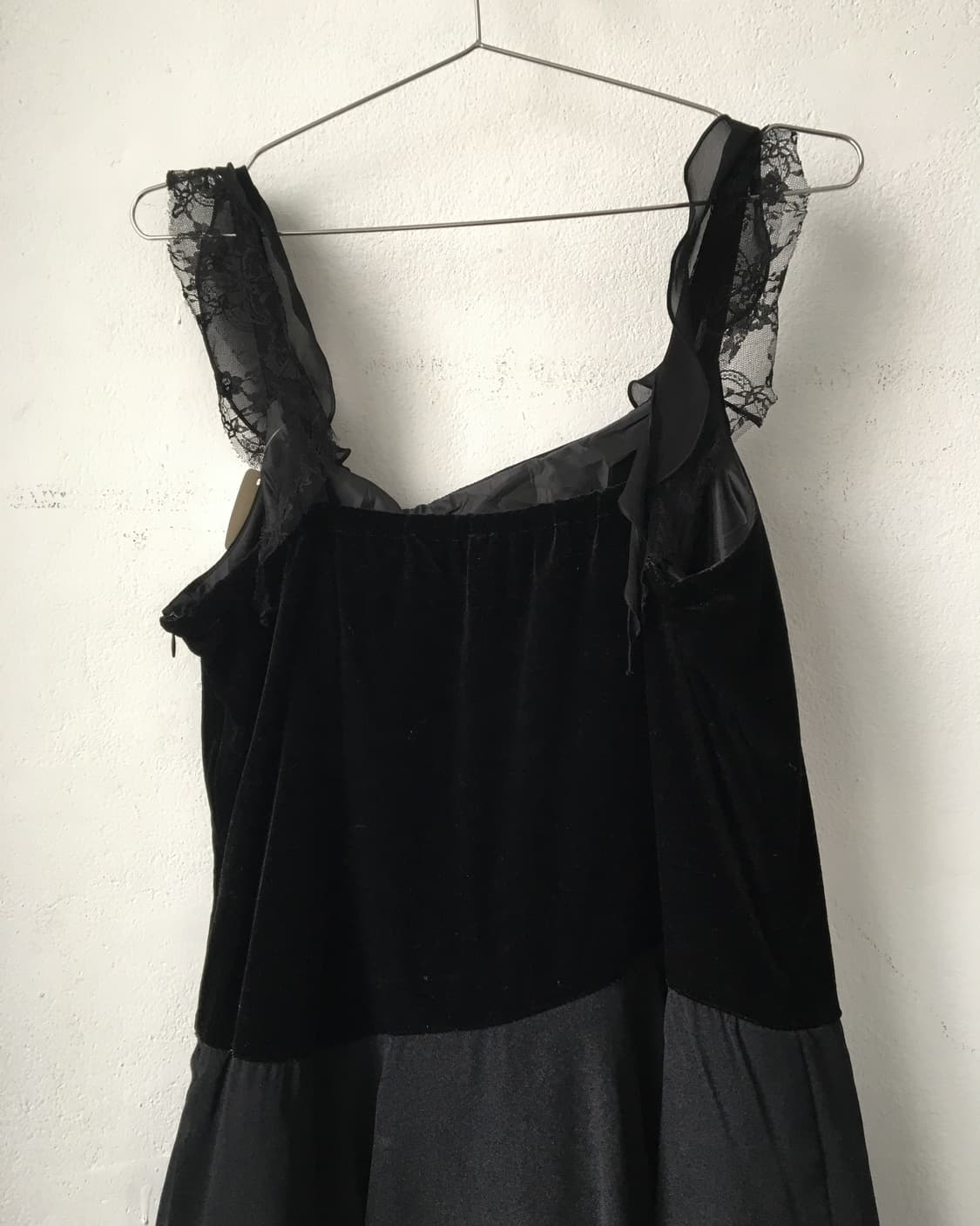 Ruffle lace point onepiece 상품이미지5