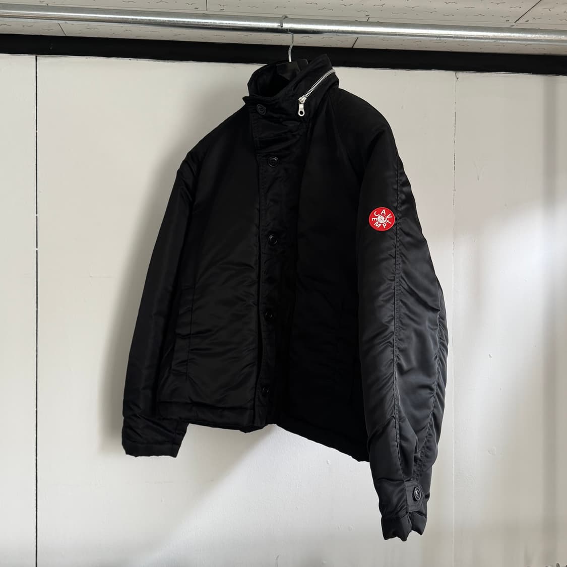 카브엠트 나일론 트윌 웜 자켓 블랙 - 23FW 상품이미지1