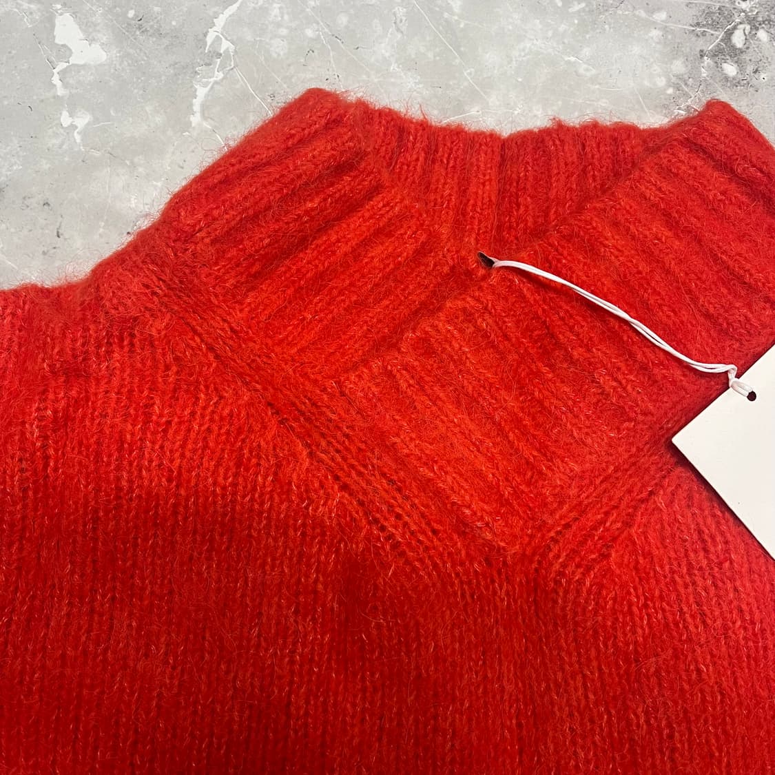 COS 코스 레귤러 핏 알파카 블렌드 스웨터(새상품) 상품이미지4