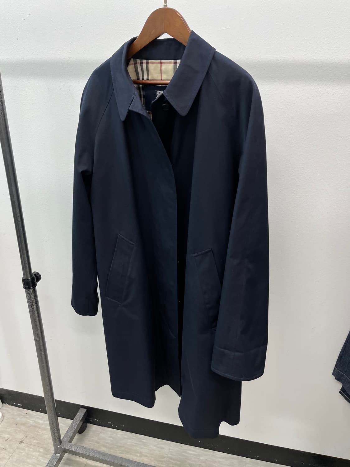 여) 버버리 네이비 개버딘코트 상품이미지1