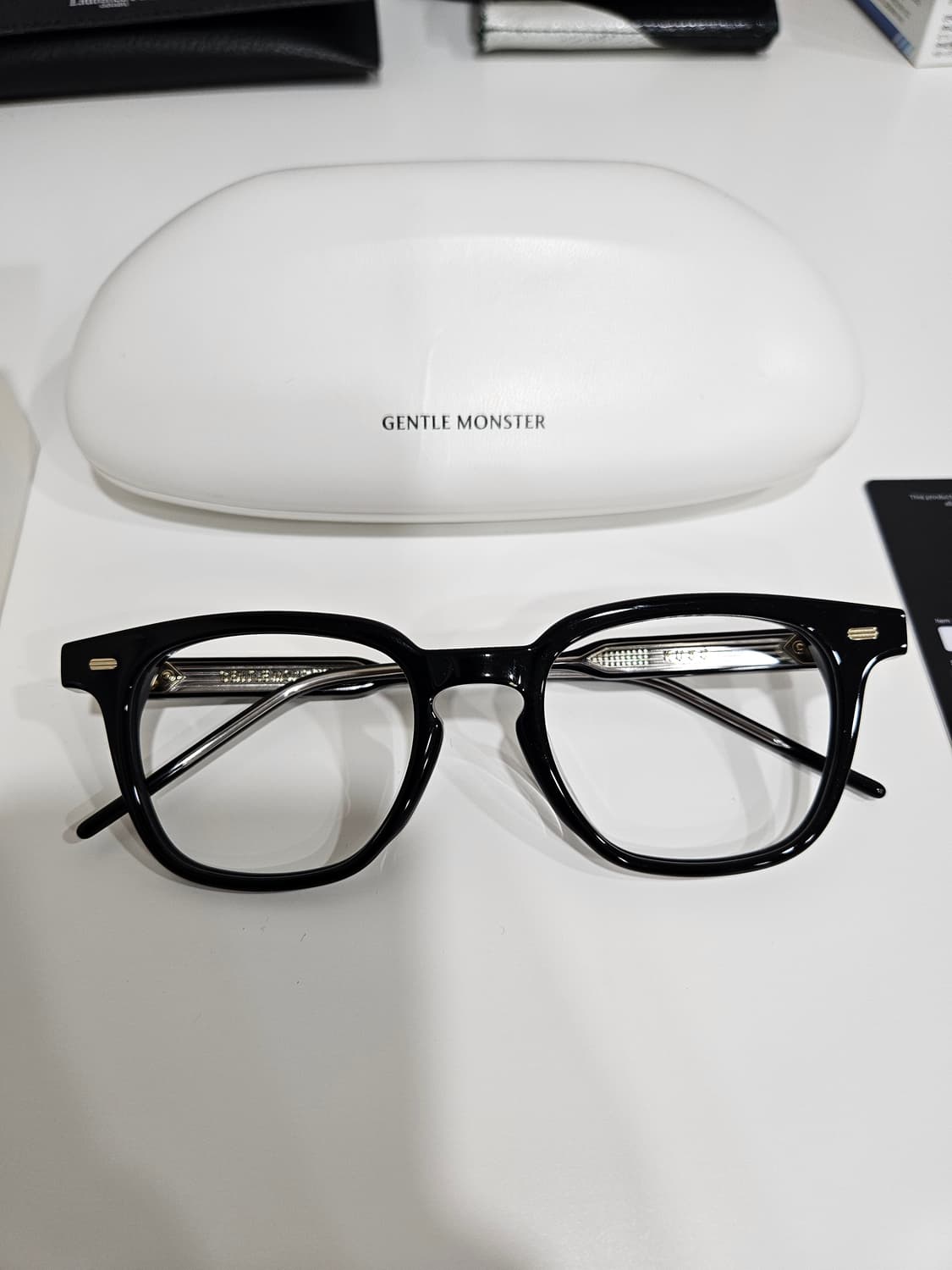 젠틀몬스터 쿠보 01 풀박스 상품이미지7