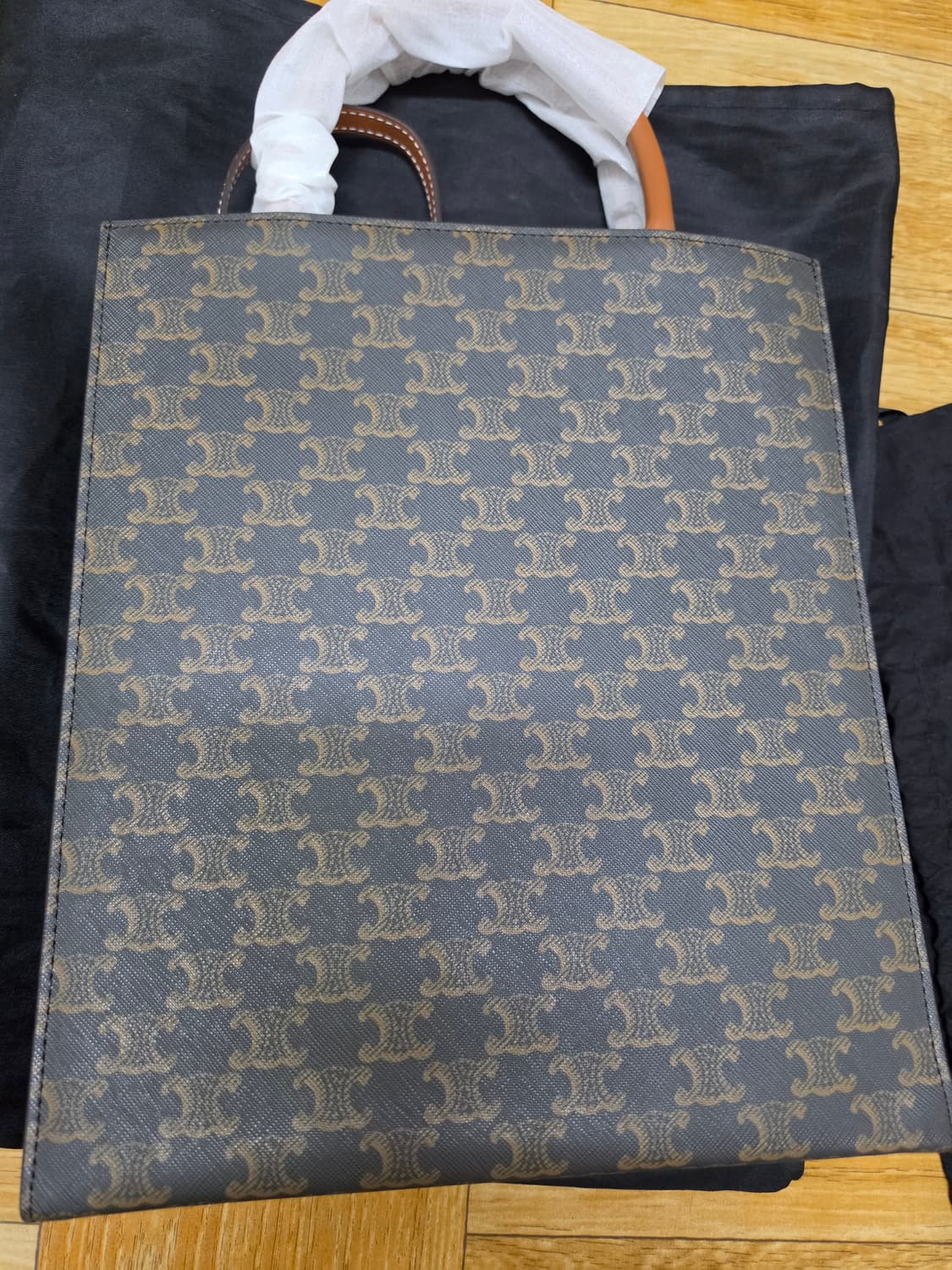 정품셀린느트리옹프카바스백 L 상품이미지5