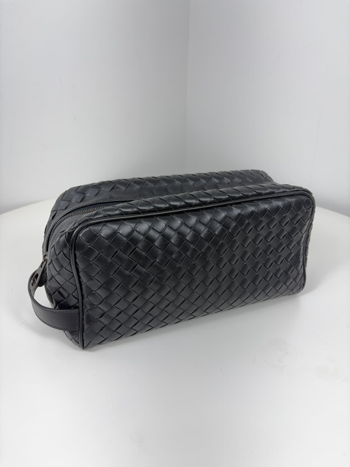 보테가베네타 인트레치아토 블랙 돕키트 파우치 상품이미지1