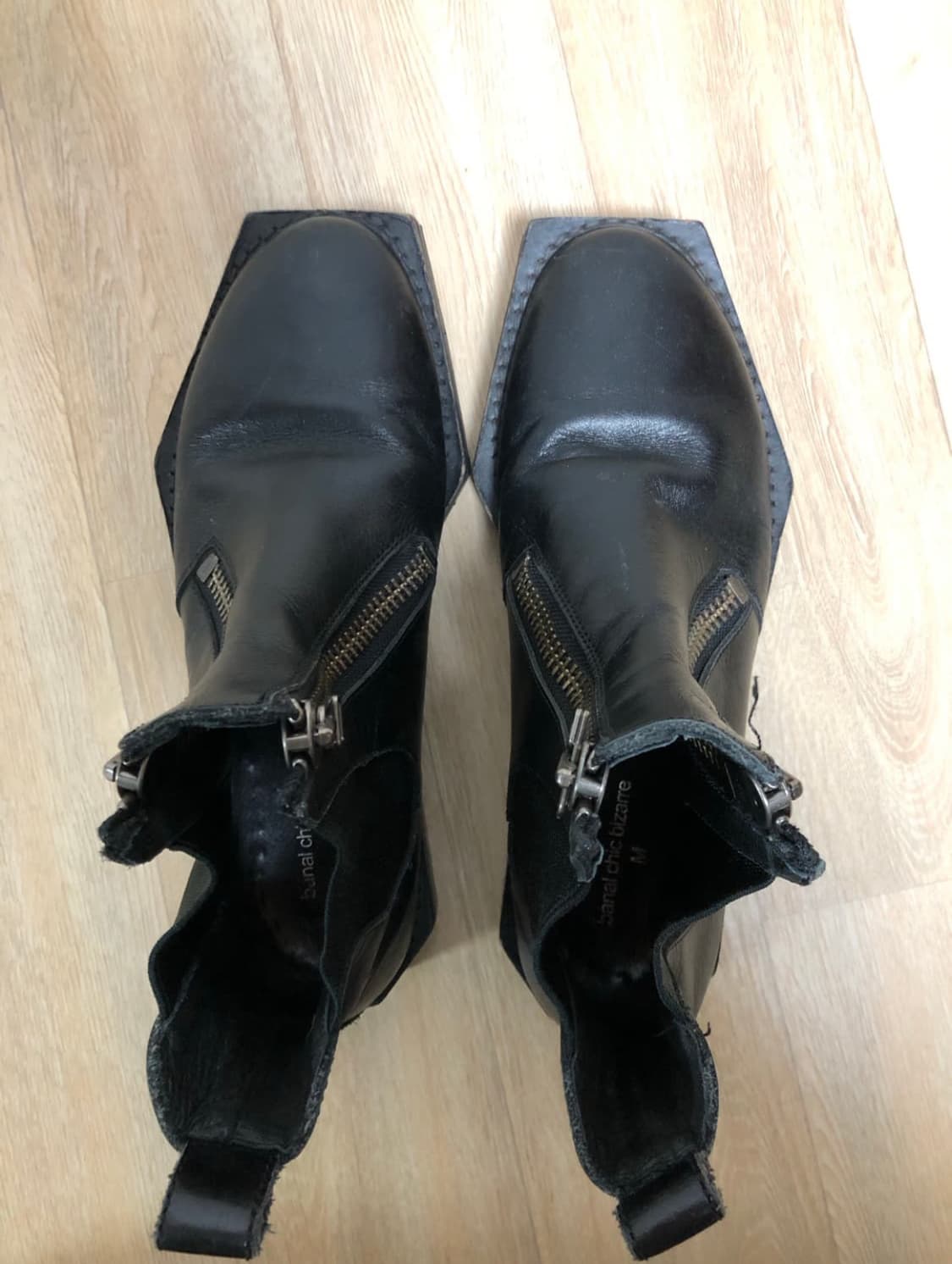 Banal chic bizarre 바날 시크 비자르 스퀘어토 부츠 마틴ㄹ 상품이미지8