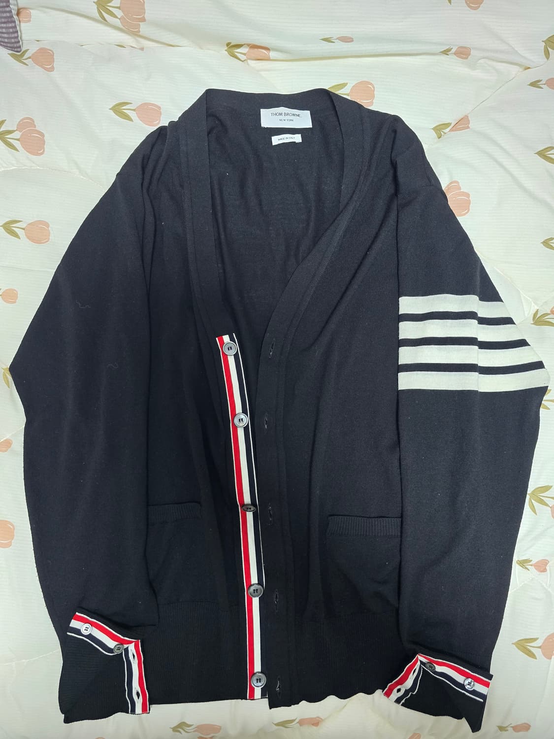 (25FW/새상품급)톰브라운 밀라노스티치 사선 블랙가디건 5사이즈 상품이미지1