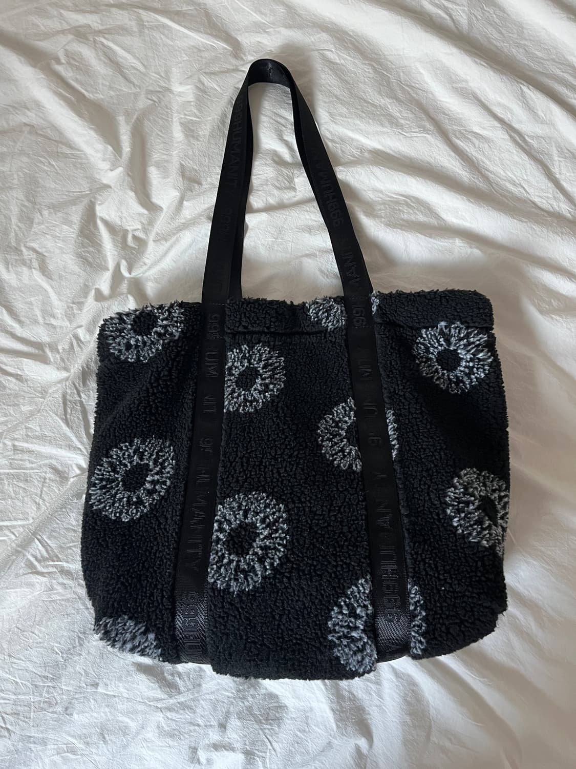 999휴머니티 빅 플리스 토트백 상품이미지1