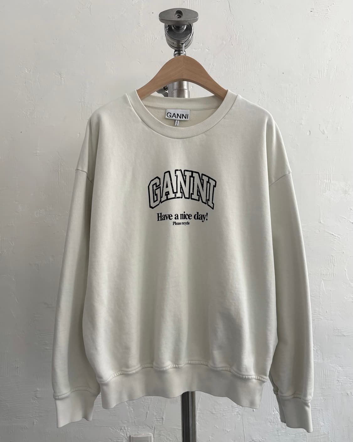 GANNI 가니 로고 맨투맨 상품이미지1