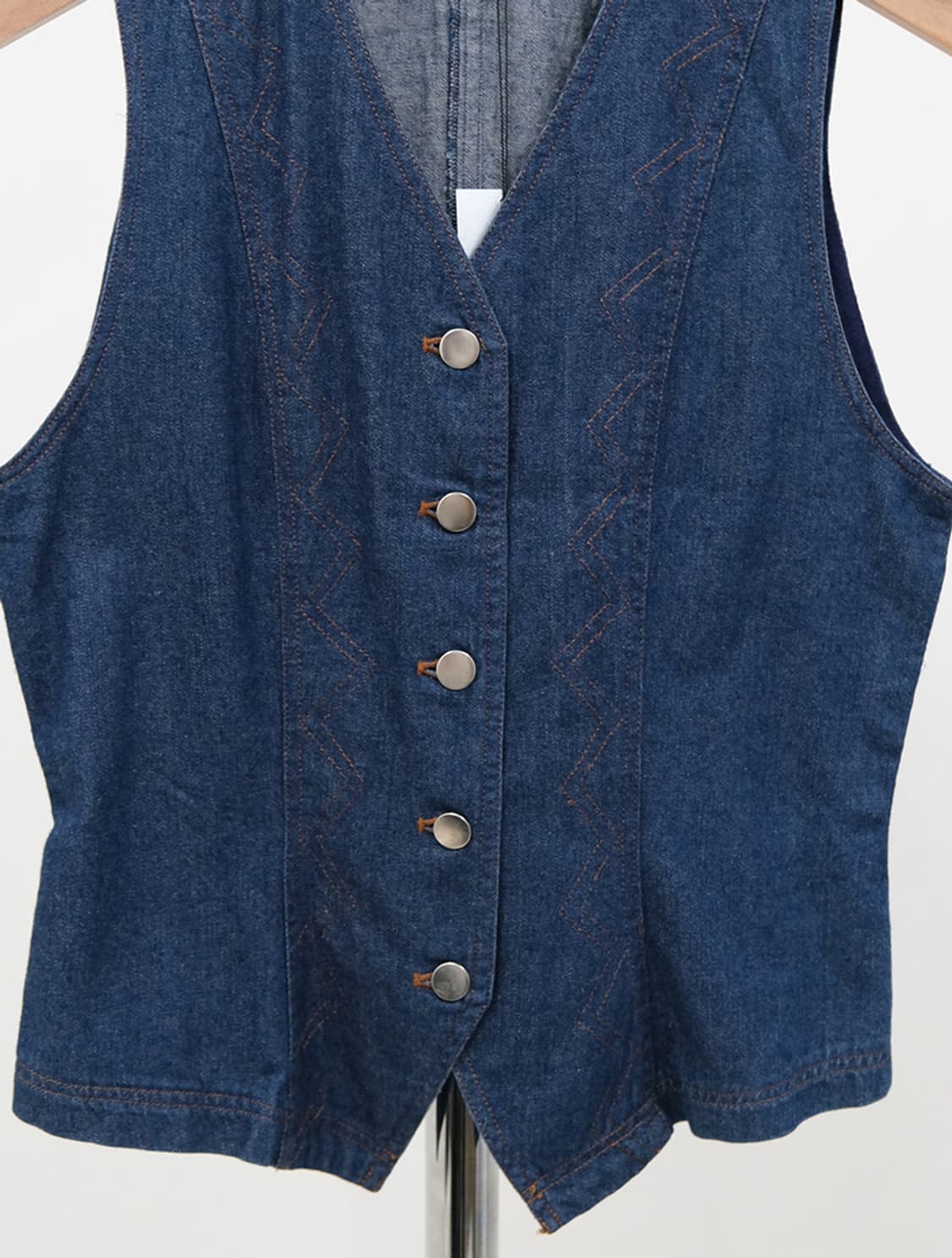 gray shambre vest 상품이미지2