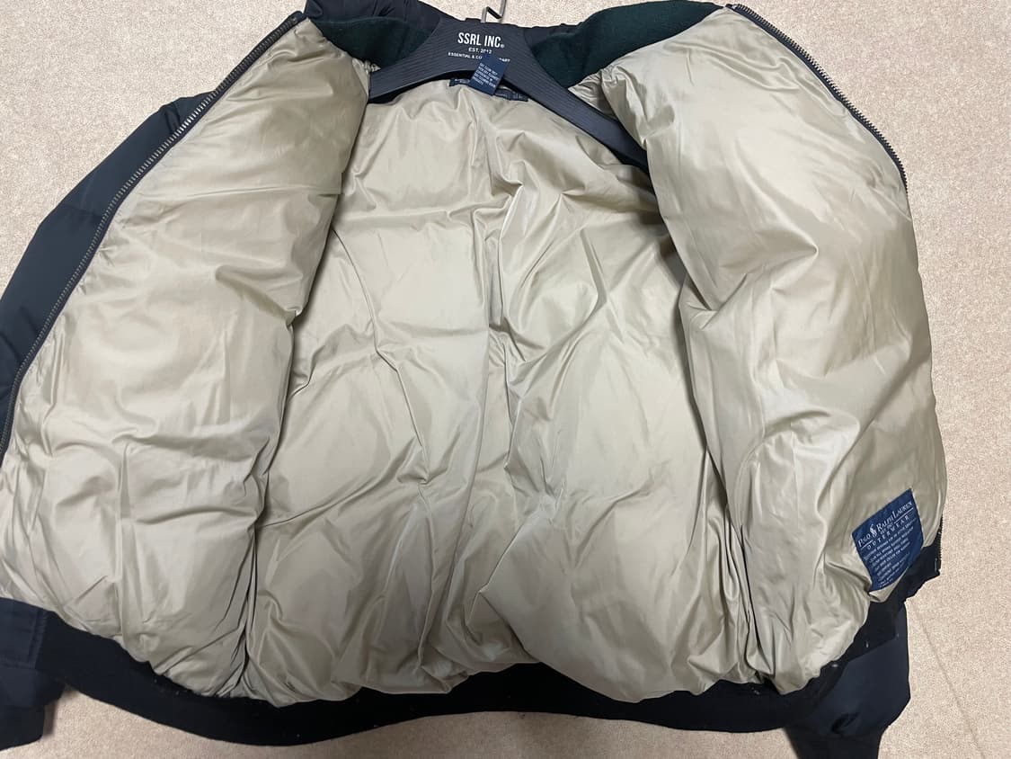 폴로 푸퍼 패딩 L사이즈 팝니다 상품이미지3