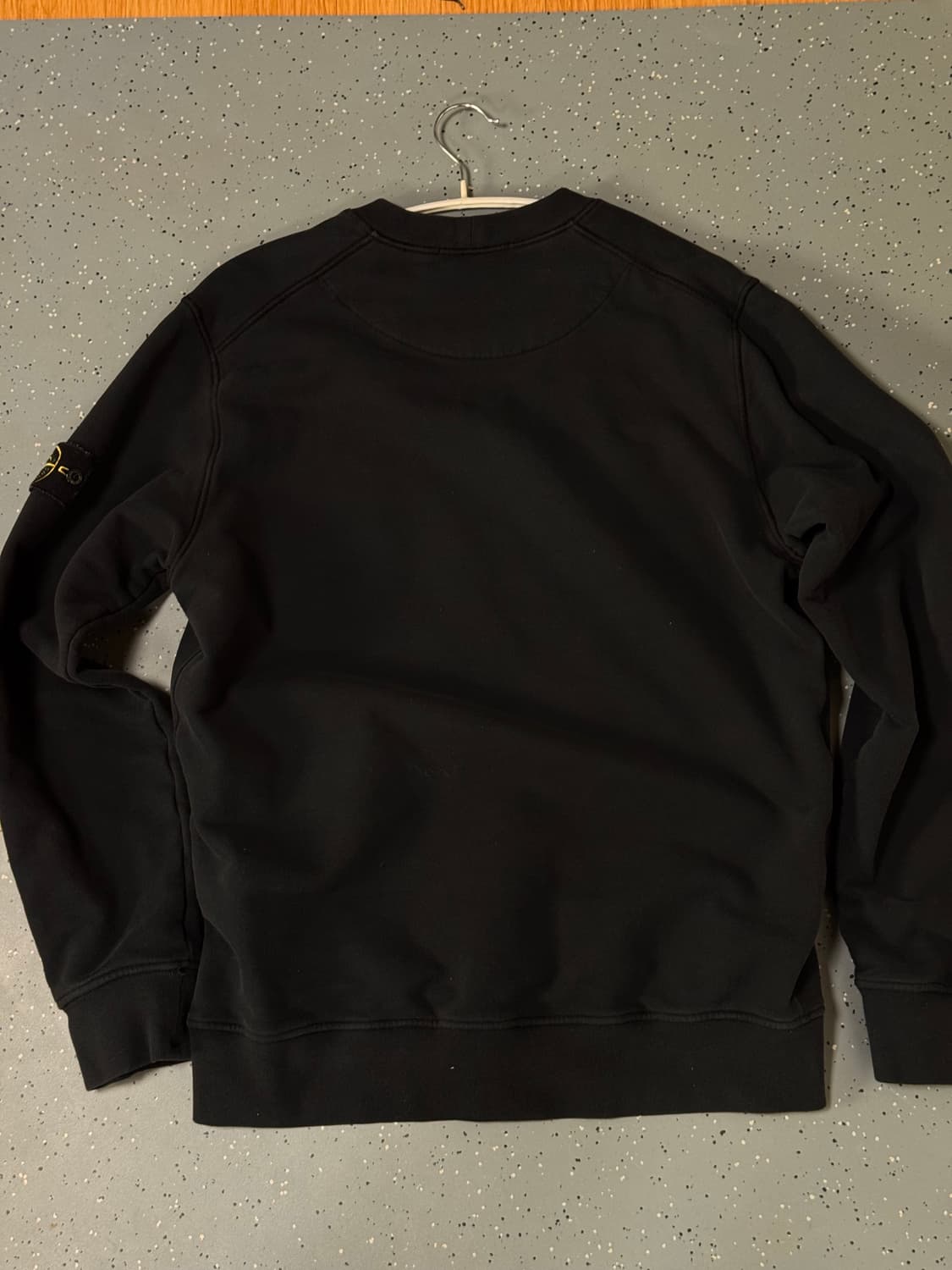 (XL)스톤아일랜드 63020 크루넥 스웨트셔츠 블랙 맨투맨 상품이미지4