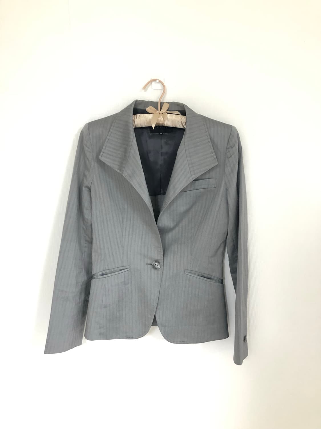 실버 세미 슬림핏 블레이저 재킷 상품이미지2