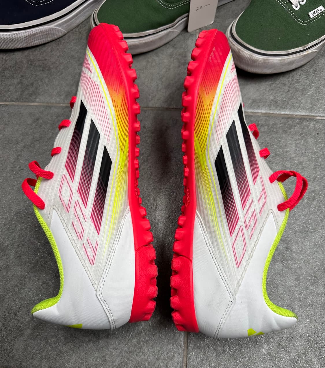 s급 아디다스 F50 TF 프로 풋살화285 상품이미지2