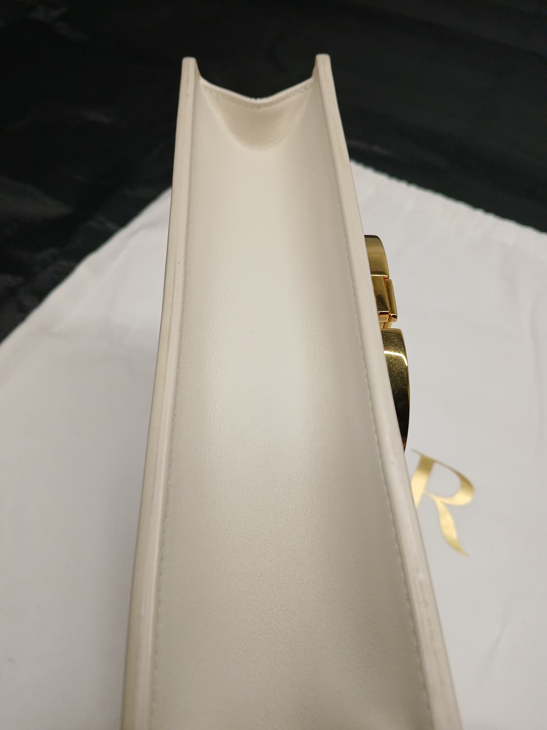 디올 몽테인30 크로스백 미듐 M9203UMOS 상품이미지7