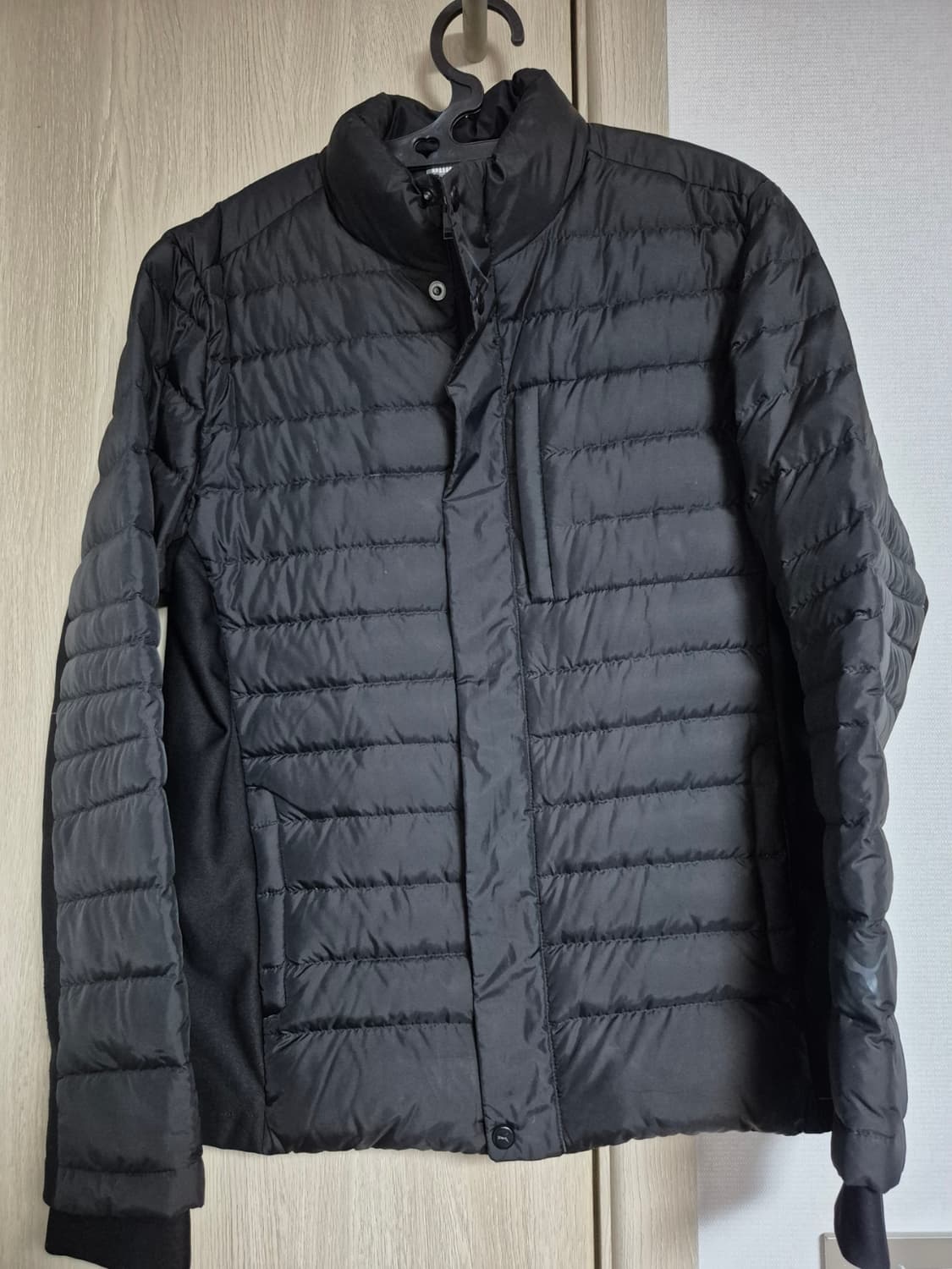 퓨마 오리털 경량패딩 100사이즈 판매합니다 상품이미지1