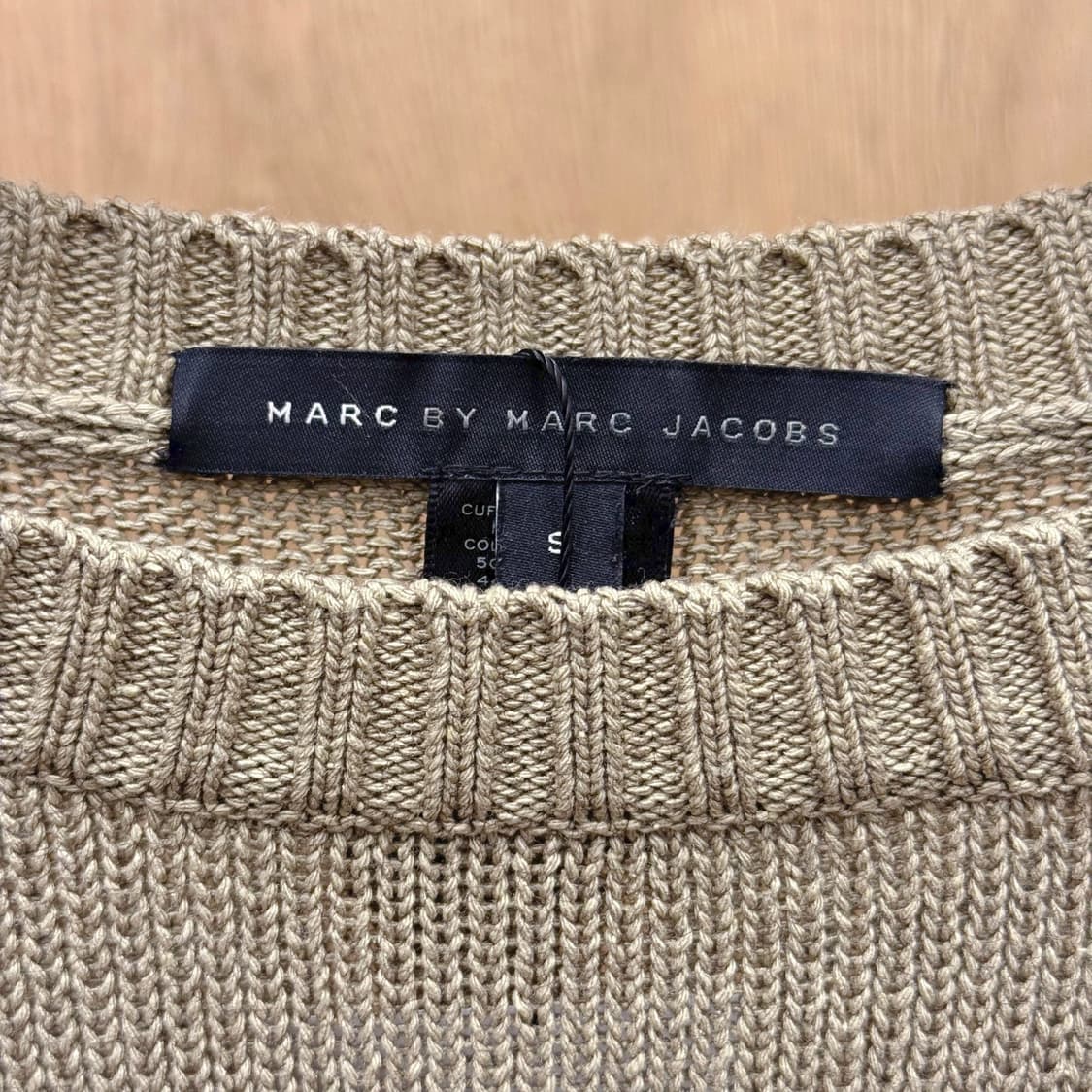마크 제이콥스 크루넥 니트 스트라이프 소매 포인트 베이지 상품이미지7