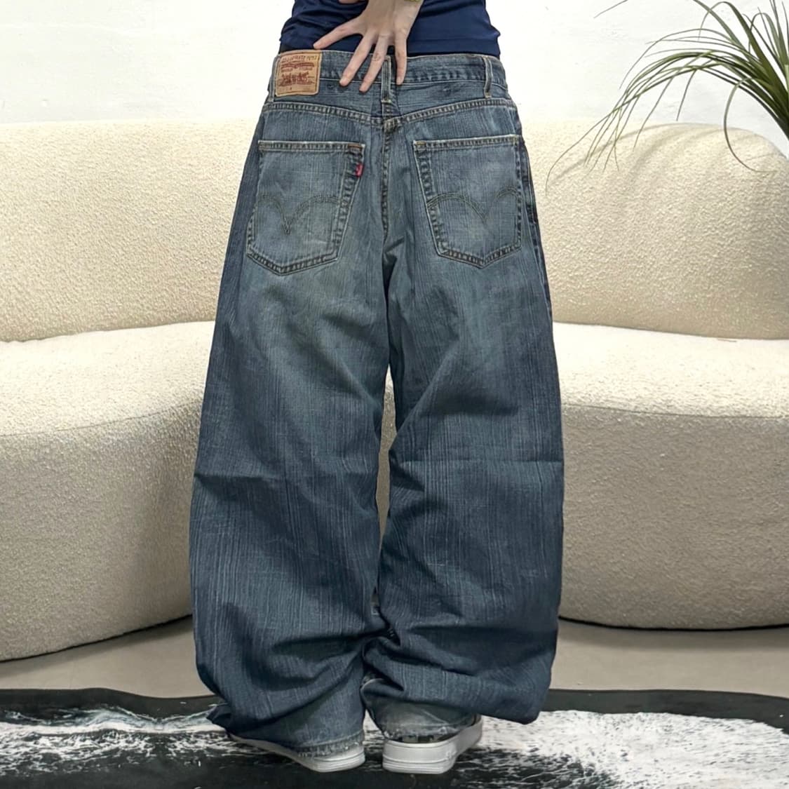 Levi’s 워싱 힙합팬츠 상품이미지3
