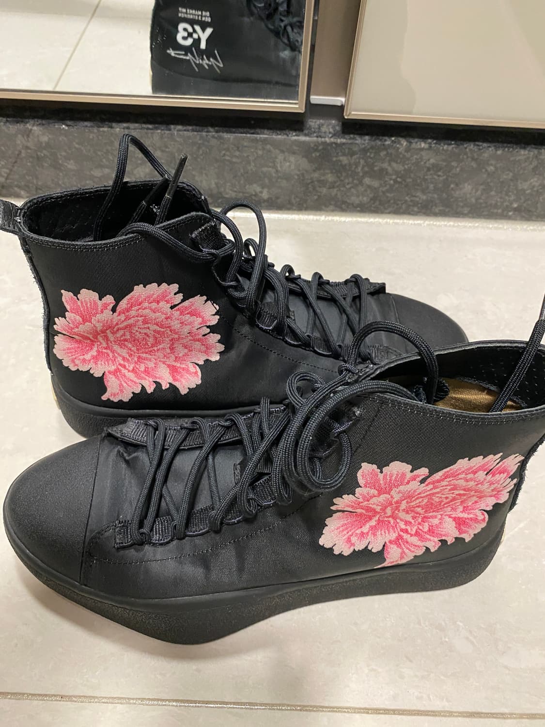 Y-3 High top sneakers 상품이미지4