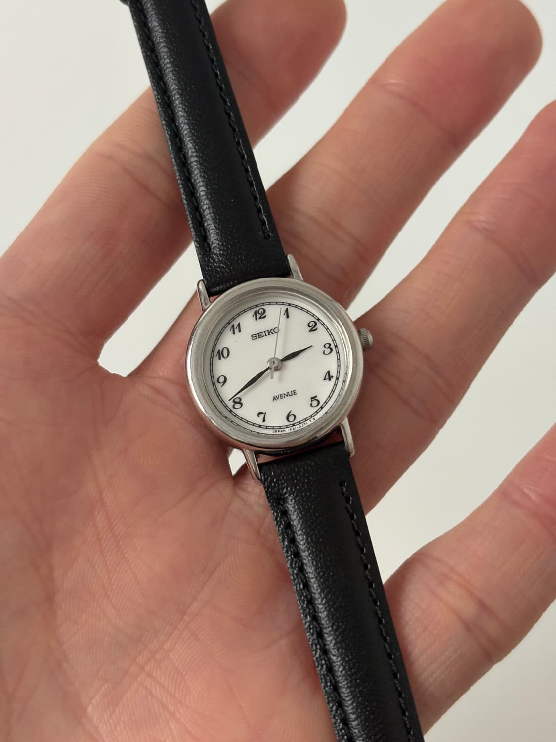 세이코 1990년도 빈티지 시계 Avenue 실버 쿼츠 여성 상품이미지1