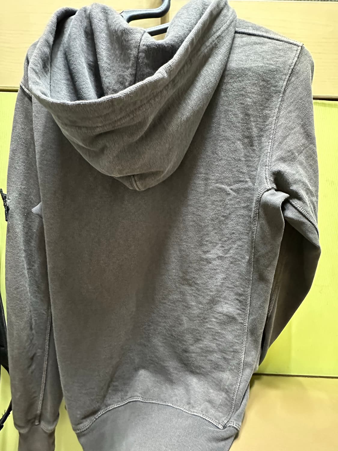 17ss 스톤아일랜드 다크그레이 후드집업  상품이미지2