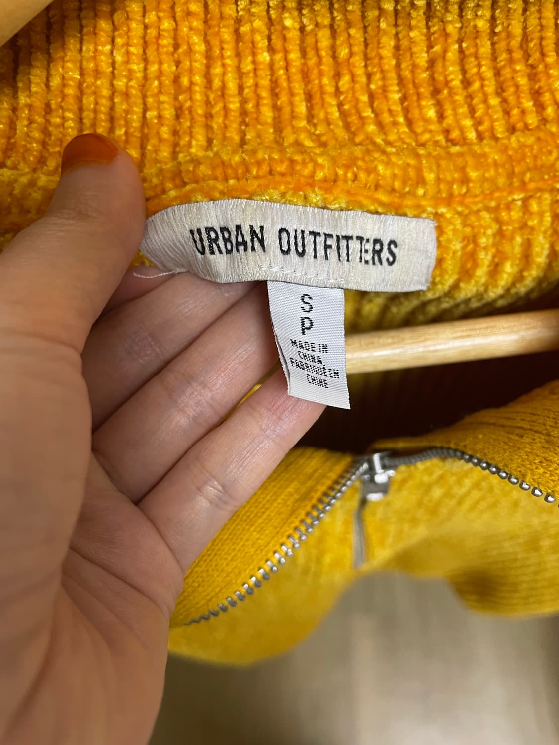 urbanoutfitters 얼반아웃피터스 니트 상품이미지8