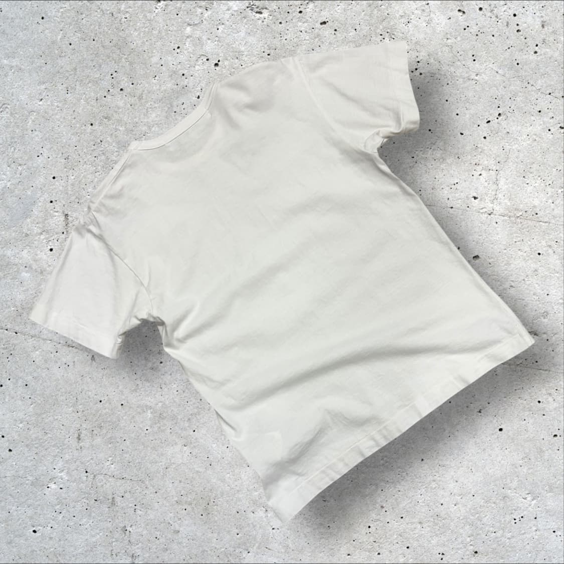 [M] 꼼데가르송 플레이 골드 하트 반팔티 B643 상품이미지2