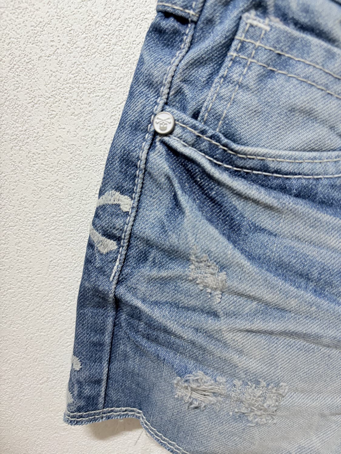 스컬 데미지 데님 숏팬츠 상품이미지3