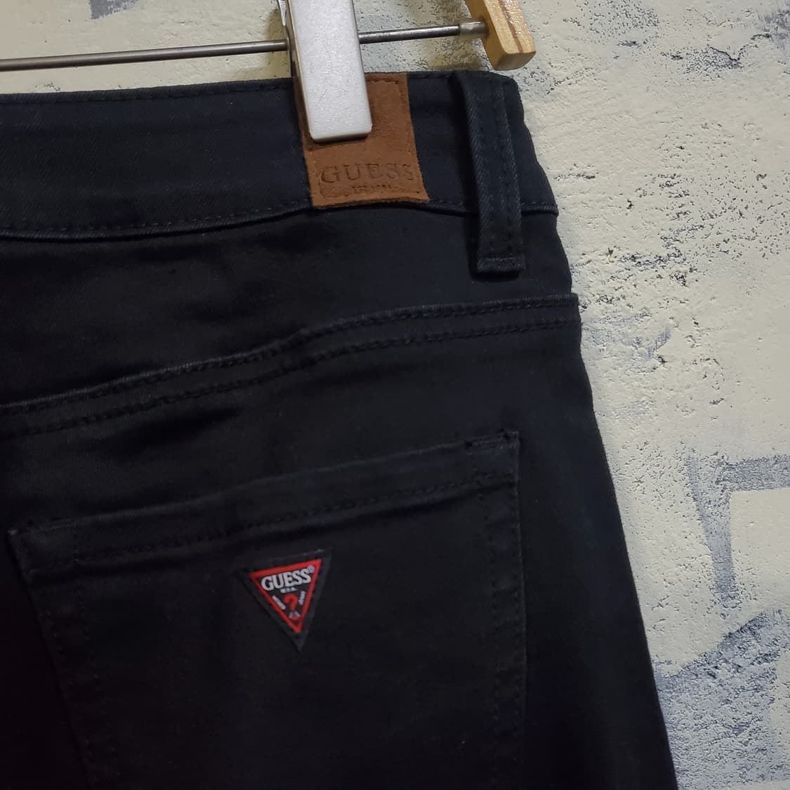 게스 블랙 데님 청바지  상품이미지3