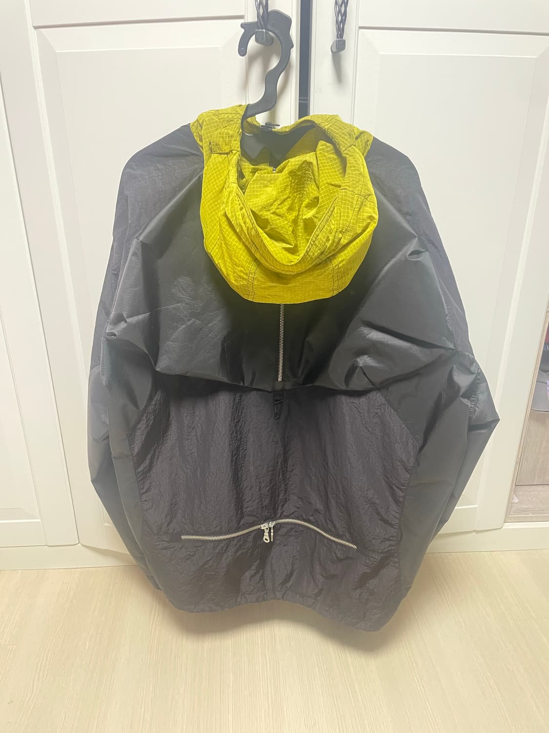 언더마이카 비나두 가슈테인 멀티포켓 쉘파카 상품이미지3