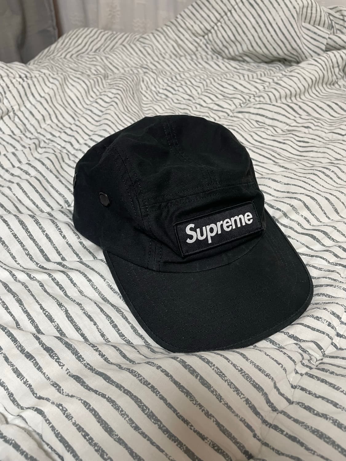 슈프림 캠프캡 24ss 블랙 상품이미지1