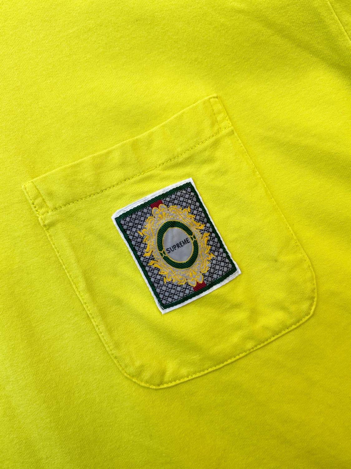 슈프림 19FW 크레스트 라벨 포켓 티셔츠 상품이미지4