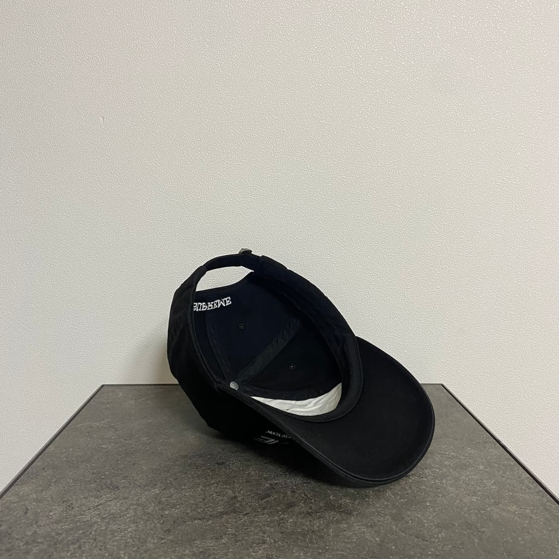 슈프림 21FW Est.1994 블랙 볼캡 모자 6패널 상품이미지8