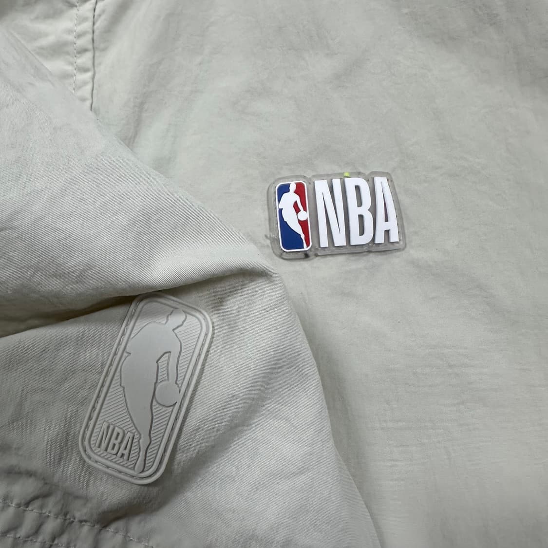 ✨ (바배) NBA 우븐 박시핏 아노락 반팔티  상품이미지3