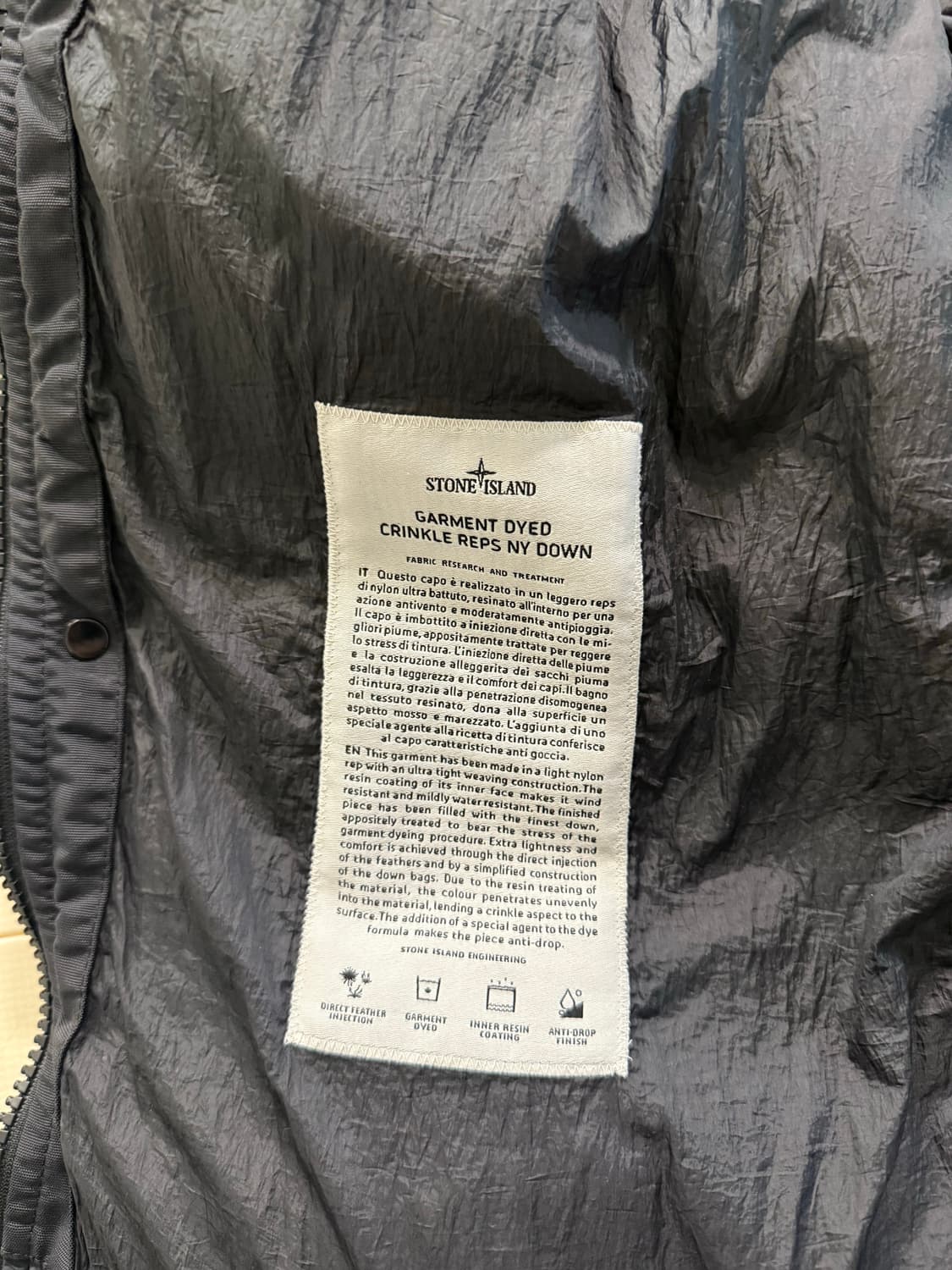 스톤아일랜드 크링클랩스 20fw 다크네이비 상품이미지6