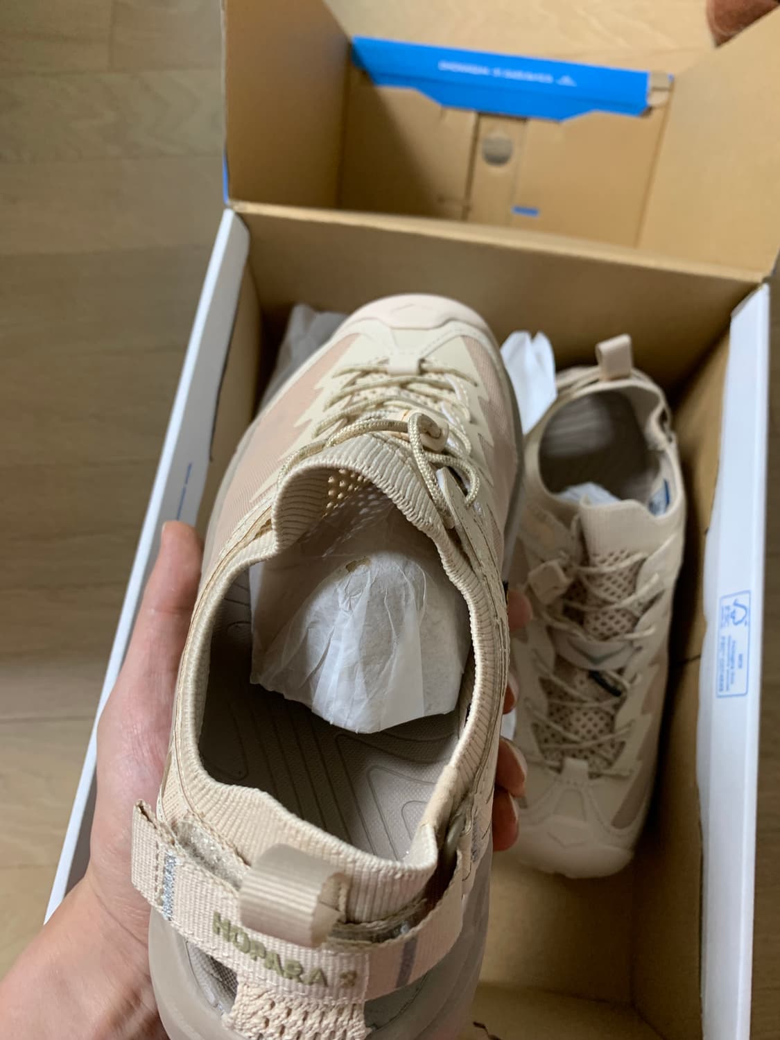 HOKA 호파라2 샌드색상 220,230 상품이미지4