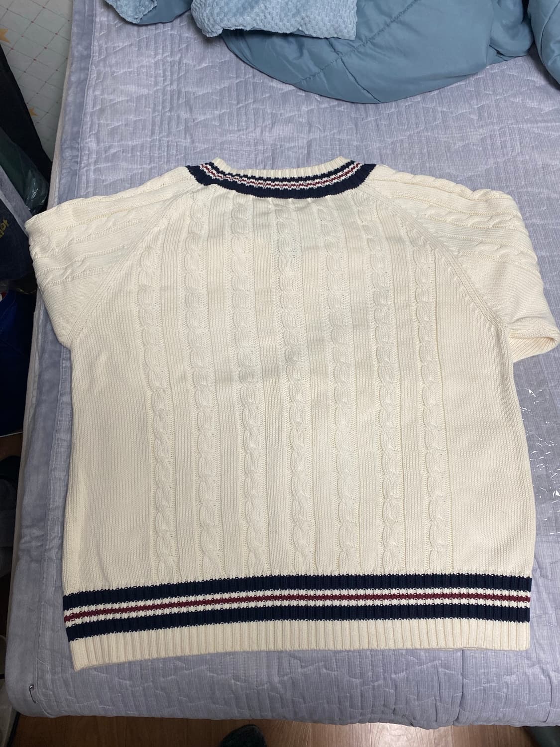 5)시오타 크로켓 스웨터 니트 뉴진스 해린 착용 상품이미지4