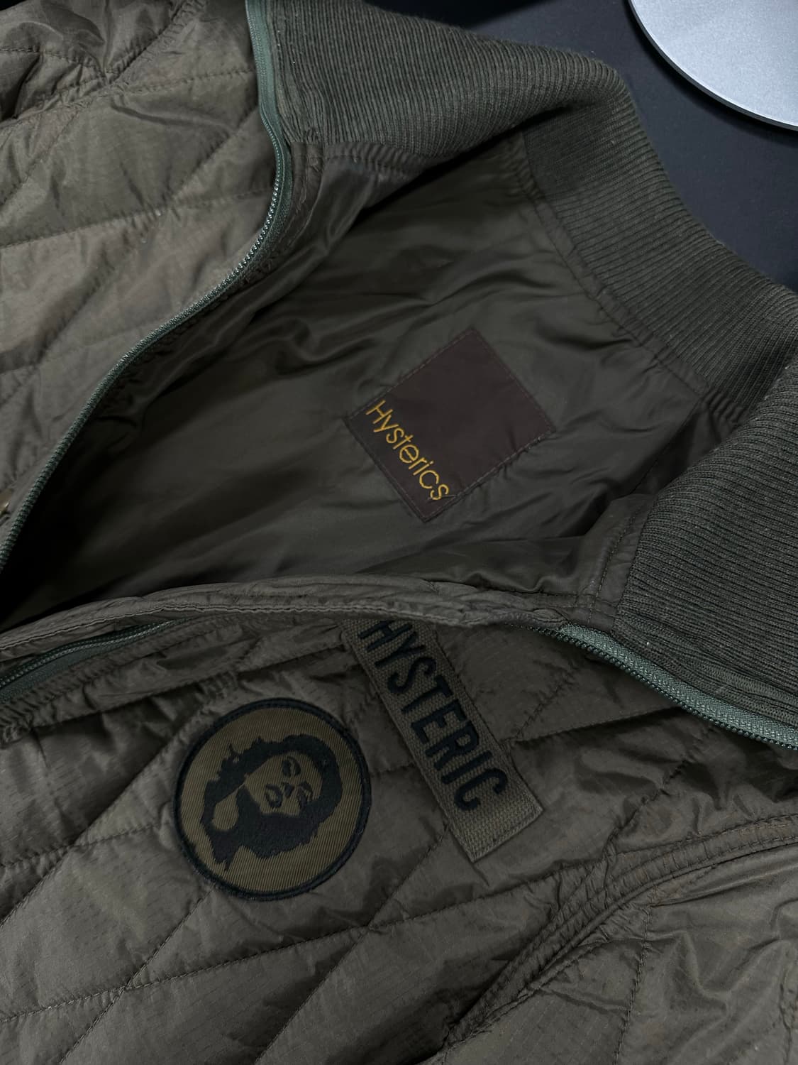 히스테릭 글래머 포켓 하이 투웨이 퀄팅 자켓 상품이미지4